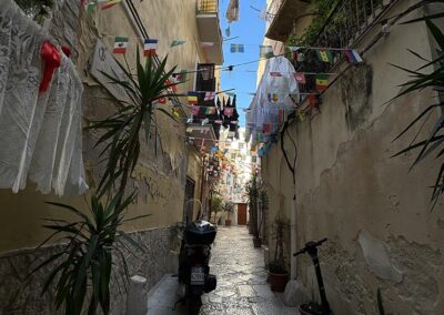 Bari - Narrow Passage